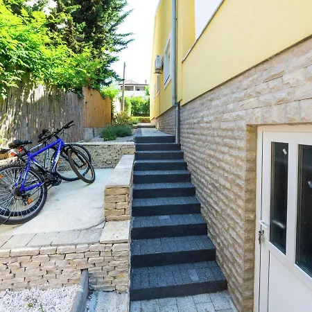 Exquisite With Private Pool In Villa Zara